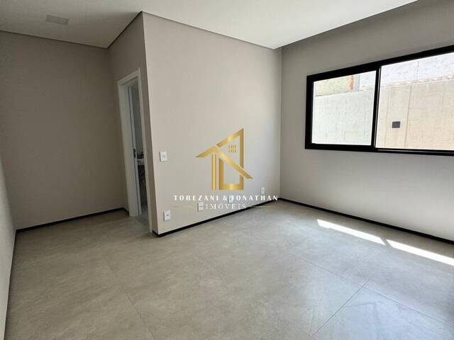 #CA00091 - Casa para Venda em Vila Velha - ES
