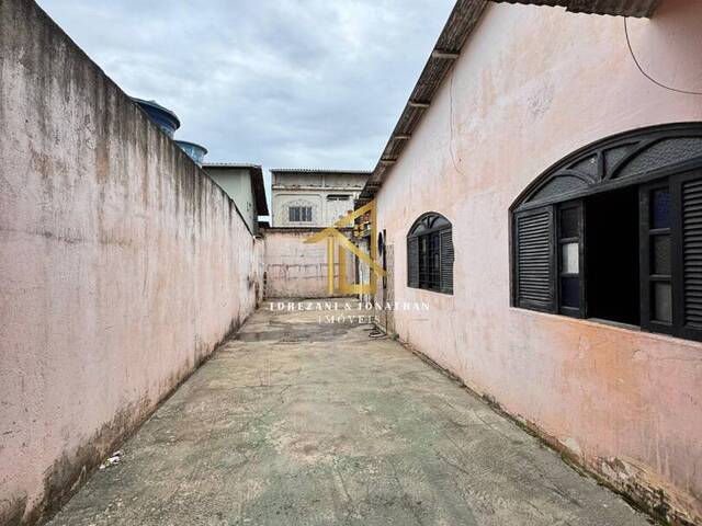 #CA00105 - Casa para Venda em Vila Velha - ES