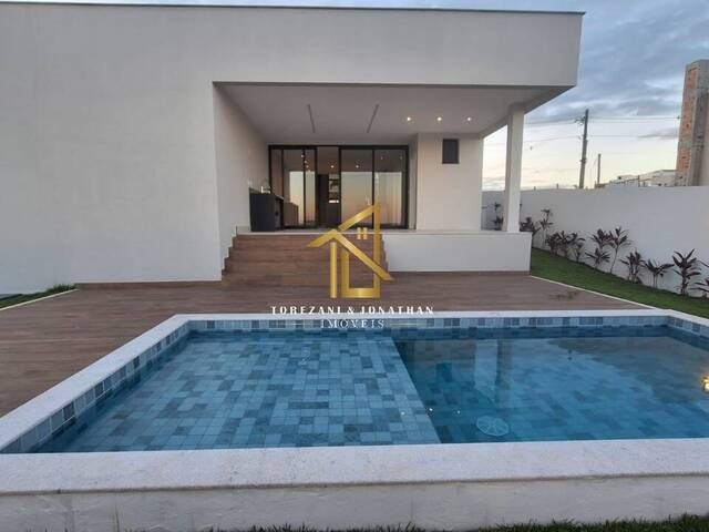 Casa para Venda em Vila Velha - 4