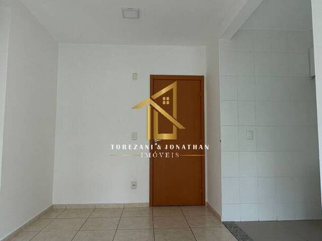 Apartamento para Venda em Serra - 4
