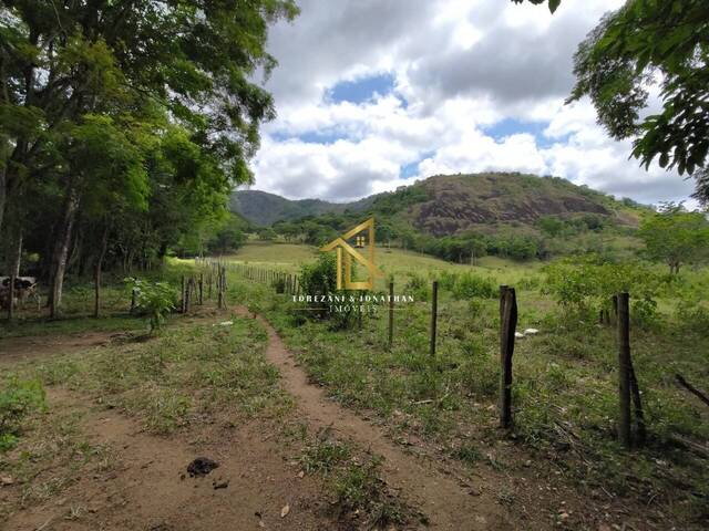 Sítio para Venda em São Roque do Canaã - 4
